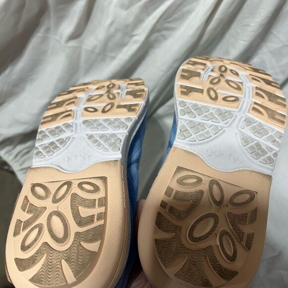 GDEFY VersoShock Orthotic Walking Sneaker - Mighty Walk Blue / Beige - Picture 5 of 7